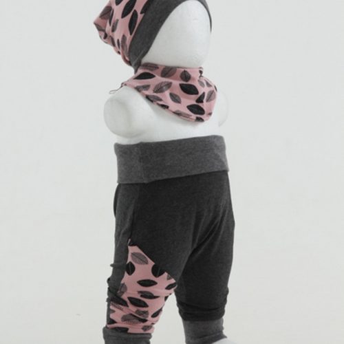 Hose, Mütze und Halstuch Gr. 50/56