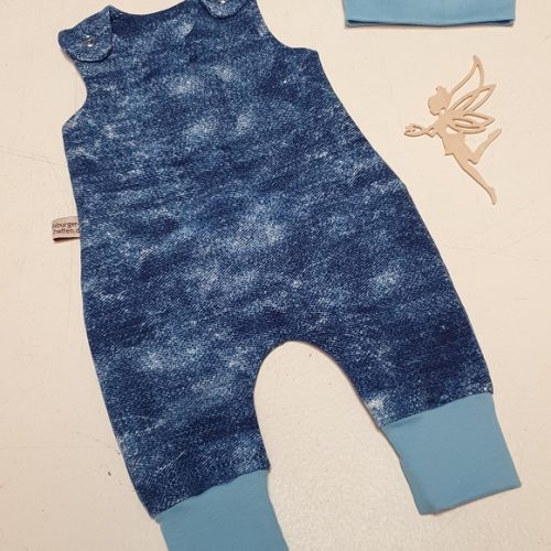 Strampler mit Mütze Gr. 50