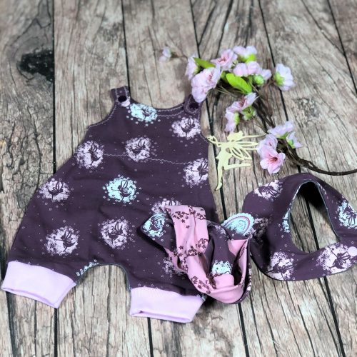 Strampler Mütze Halstuch lila Groesse 44